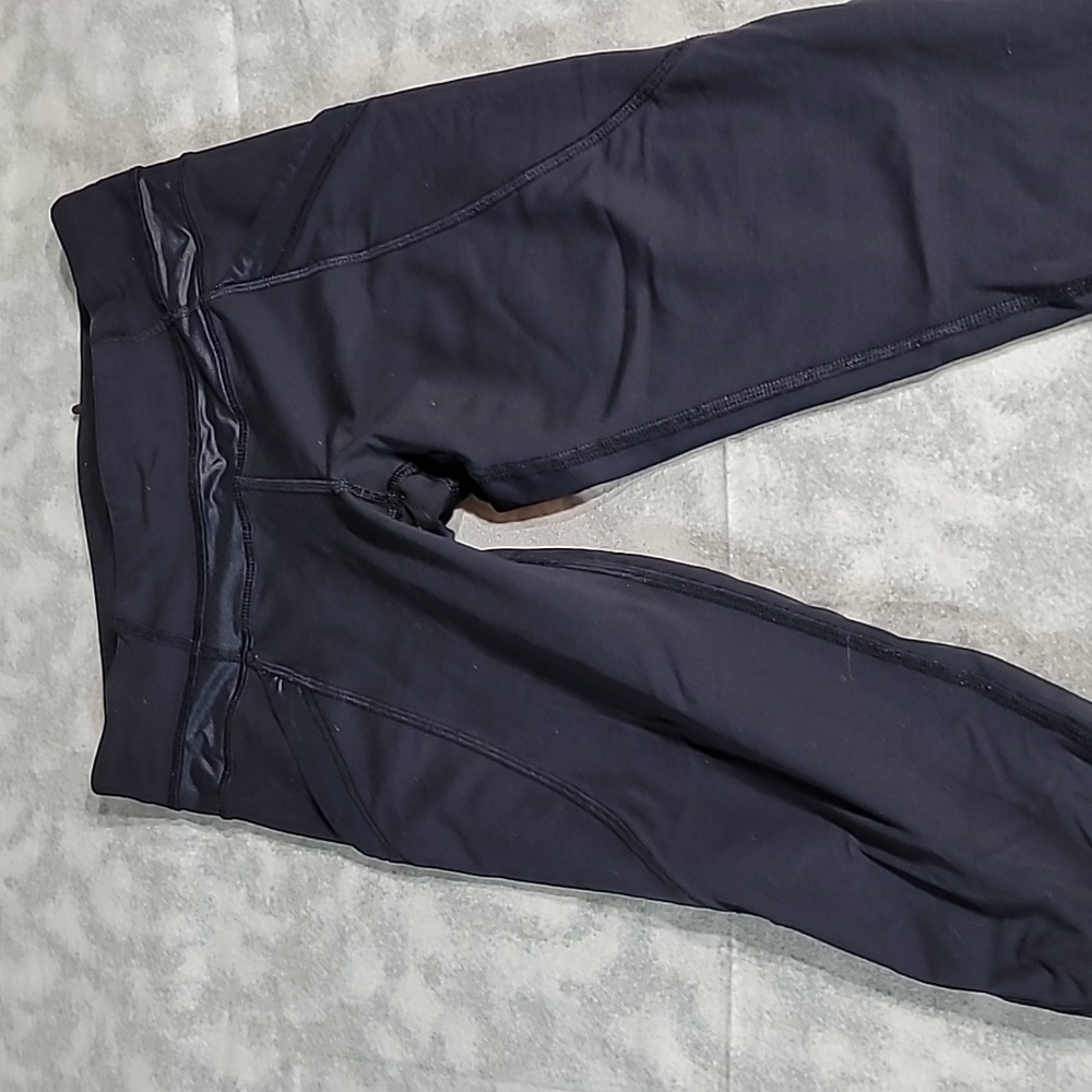 Lulu Lemon Capri Pants
